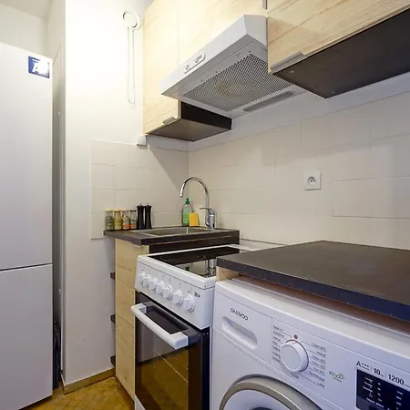 דירה Nice Apt With Balcony Near Alesia