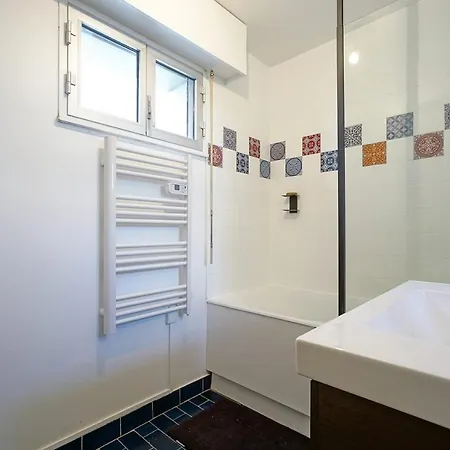 Nice Apt With Balcony Near Alesia דירה *
