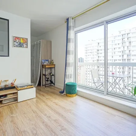 דירה Nice Apt With Balcony Near Alesia *
